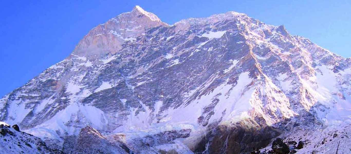 Makalu Base Camp Trek