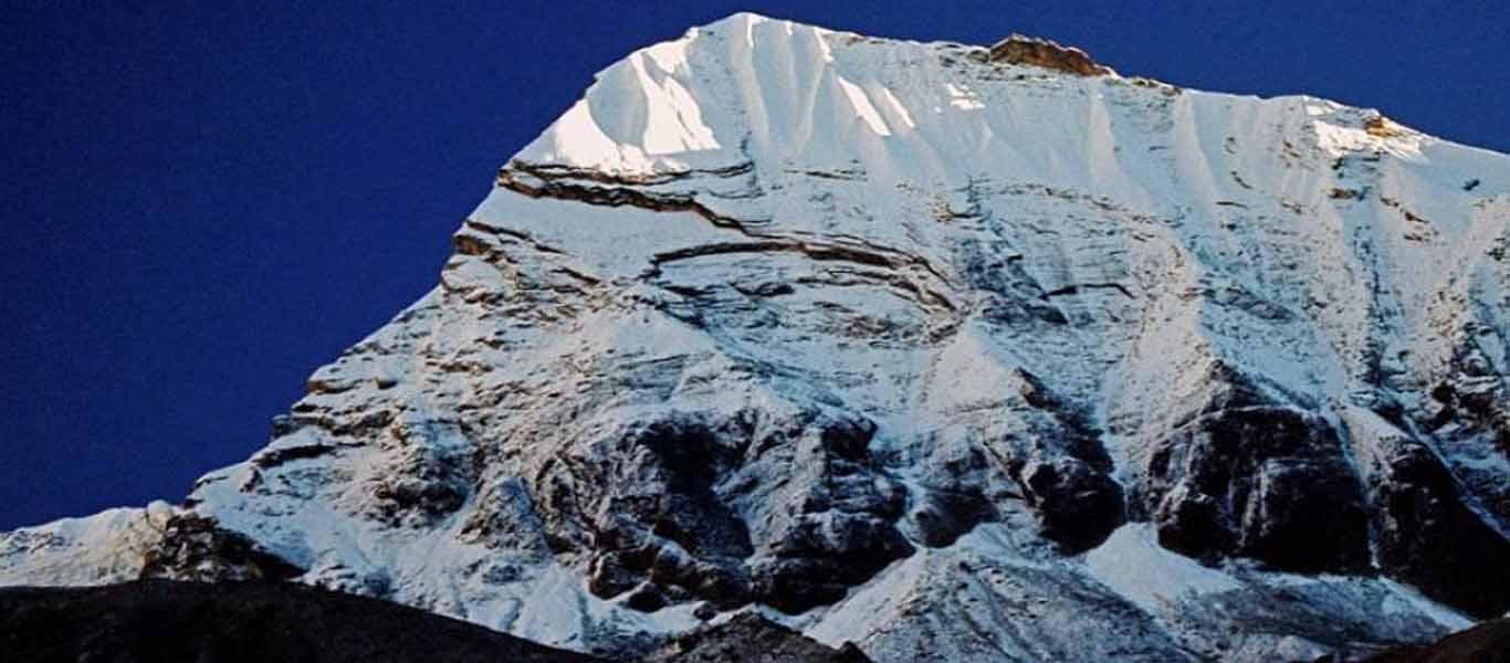 Ten Peak  (Tharpuchuli) Climbing